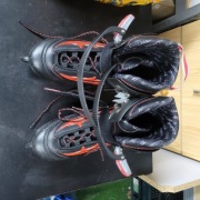 Łyżwy rozmiar 34 do 37.