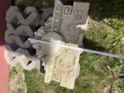 Gzymsy zworniki nad okna drzwi 