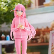 Figurka anime postać kobieta Dres Różowy kolekcjonerska Prezent 17cm
