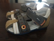 Sandałki skórzane Lasocki r 21