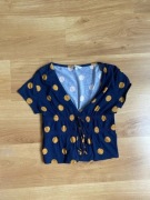 Granatowy top w grochy