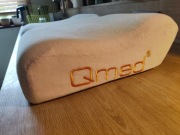 Poduszka ortopedyczna profilowana do spania na boku, plecach Qmed