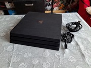 Konsola ps4 pro kolor czarny 