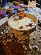 Świeca sojowa z naturalnymi olejkami eterycznymi 