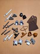 Lego Castle akcesoria x26 sztuk - broń, peleryny, hełmy