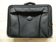 TORBA  DWUKOMOROWA PRAKTYCZNIE NOWA MAŁO UŻYWANA 