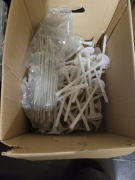 Kołki do styropianu 22cm 40szt 