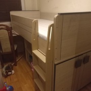 Łóżko dziecięce piętrowe z biurkiem
