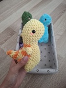 Pluszowy dinozaur na szydełku 
