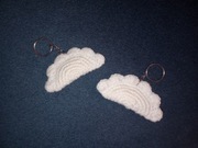 BRELOCZEK BRELOK PIEROŻEK SZYDEŁKO