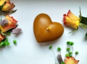 Świeca z wosku pszczelego SERCE 