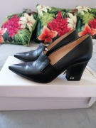 Półbuty, Pantofle damskie Solo Femme szpic, wysoki obcas 36