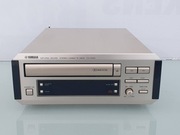 Magnetofon kasetowy Yamaha kx-e100 horyzontalny 