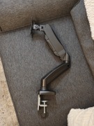 Ramię na monitor blitzwolf 