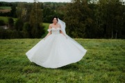 Suknia ślubna błyszcząca glamour księżniczka litera A Marianna