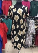 Sukienka w kwiaty biust 100