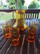 Dzbanek miodowy + pięć szklanek