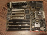 Płyta główna soket 3 procesorem 486 DX i pamięcią.