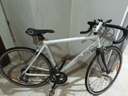 Okazja! Aluminiowa szosówka przerzutki shimano, trochę używana. WAWA