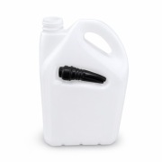 Kanister plastikowy 5L z zakrętką 38 mm + lejek do nalewania