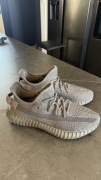 Buty męskie Yeezy 350 rozmiar 40,5