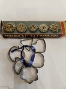 Foremki do czekoladek 50 szt.+ foremki do ciasteczek 6 szt 