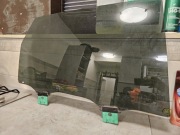 Szyba prawa tylna Audi Q7, SQ7 4MO 