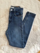 Pull&Bear Skinny jeans Rurki z wysokim stanem XS Casual style Blue jeans