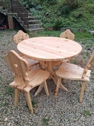 Sprzedam stół z krzesłami 