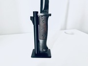 Ekspozytor bagnet niemiecki w typie model Mauser Kar98k stojak