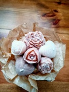 Flower box ze świec sojowych walentynki dzień mamy podziękowania 