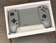 Bezprzewodowy kontroler / pad o gier mobilnych Android IOS