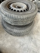 Felgi stalowe z oponami wielosezonowymi