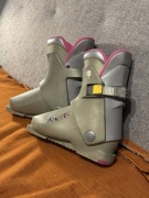 Buty Narciarskie Włoskie Caber Rcn Damskie rozmiar 24,5