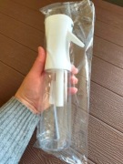 Spryskiwacz rozpylacz biały plastikowy do kwiatów włosów 300ml