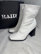 Bodki na słupku rozmiar 40