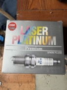 Świece NGK PFR6Q 4x