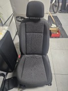 Fotele vw caddy 2k7 23r