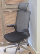 Fotel biurowy szary
