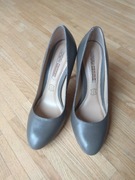 Buty na obcasie Buffalo