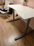 Elektryczne biurko z regulacją wysokości-solidne, wygodne i niezawodne