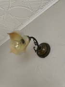 Żyrandol i klinkiet w komplecie 