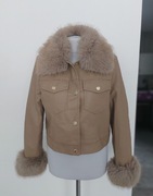 Kurka z eko skóry obszyta futerkiem, karmelowa , ocieplana