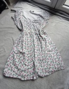 Sukienka biała w kwiaty 42 xl 
