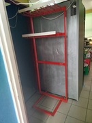 Wieszak na napoje do sklepu