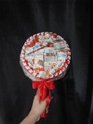 Bukiet ze słodyczy Kinder Prezent na urodziny słodki box 