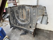 Podłoga wanna prius IV xw50 2016 2017 do 2022 plug i i zwykła hybryda