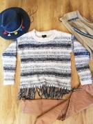 Ciepły milutki sweter damski z frędzlami RESERVED M 38 boho akrylowy