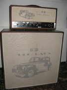 Gitarowy wzmacniacz lampowy z kolumną