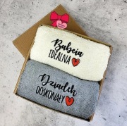 PREZENT NA DZIEŃ BABCI I DZIADKA RĘCZNIKI HAFTOWANE